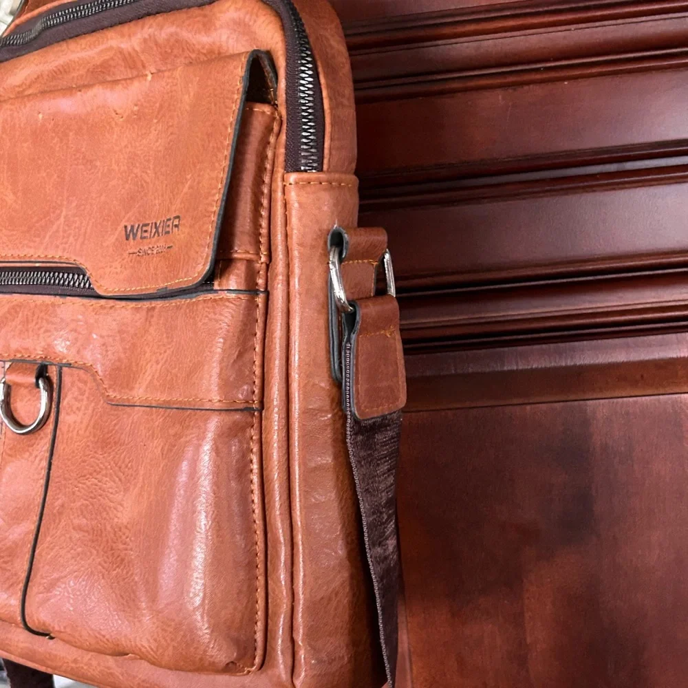 Weixier Vegan Leather Unisex Crossbody Shoulder Bag